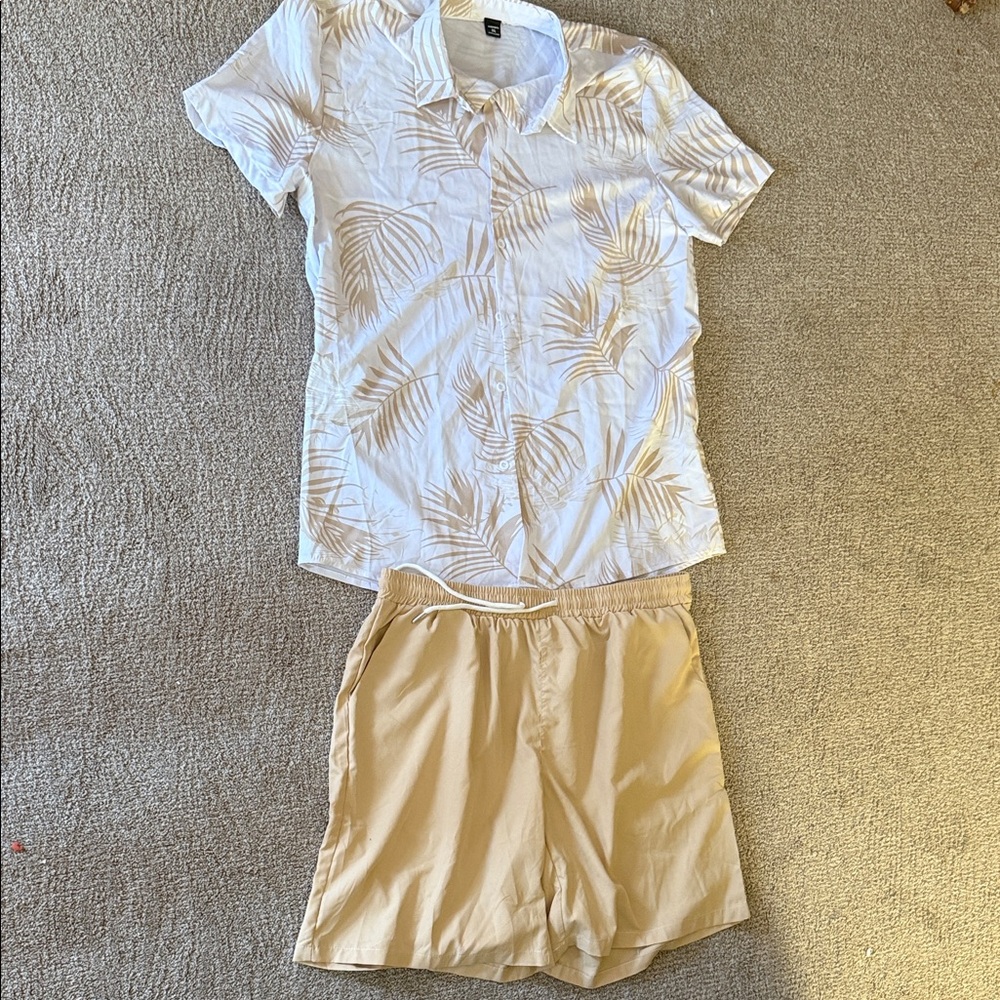 SHEIN Beige Men Shorts